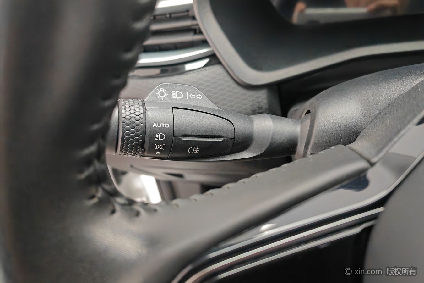 GEELY Emgrand 2023 car image #22