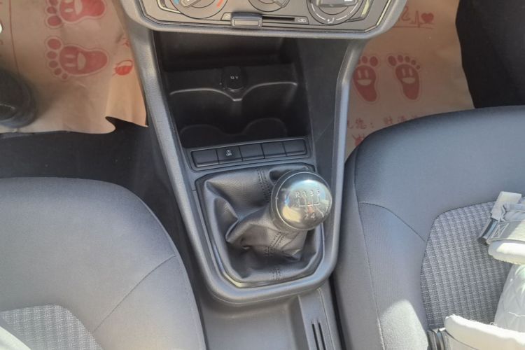 Volkswagen Santana 2018 #18 Volkswagen Santana 2018 car image #18