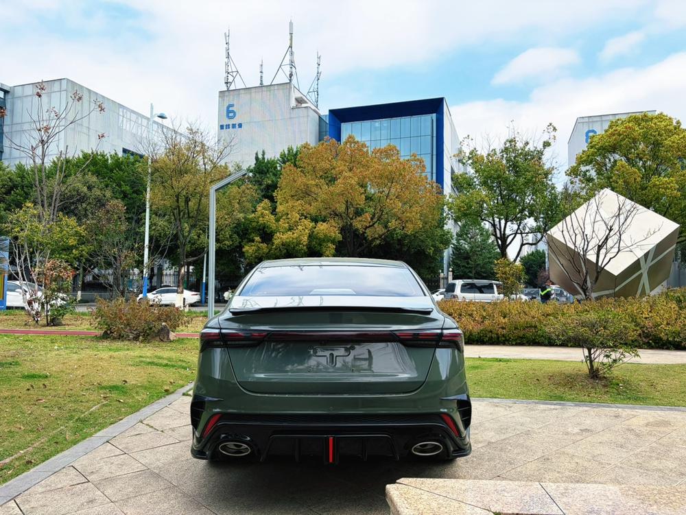 GEELY Binray 2022 image de voiture #5