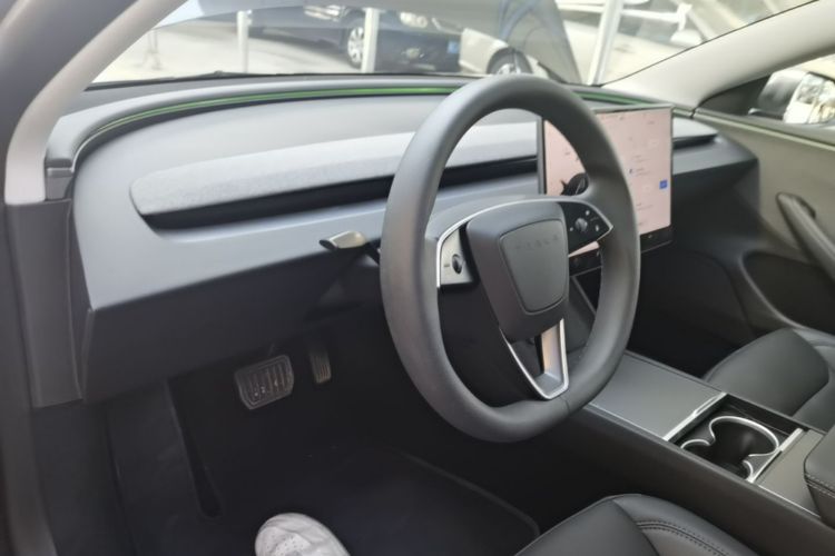Tesla Model 3 2025 #10 Tesla Model 3 2025 immagine di auto #10