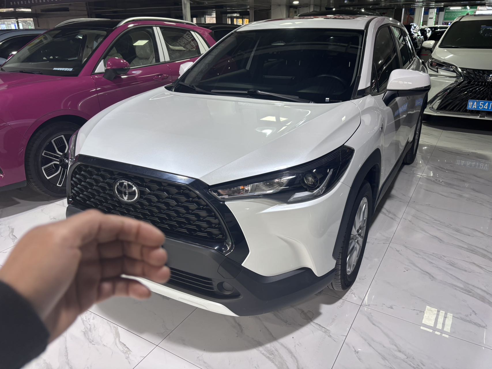 Toyota Corolla Cross 2025 #2 Toyota Corolla Cross 2025 car image #2