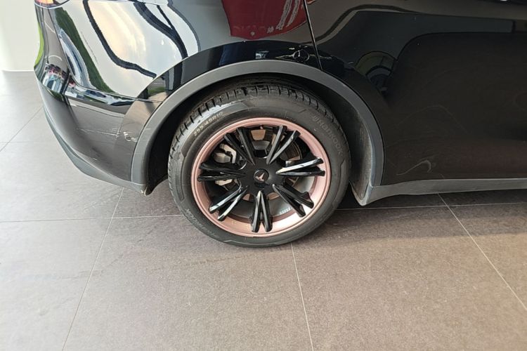 Tesla Model Y 2022 #10 Tesla Model Y 2022 car image #10