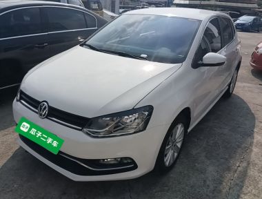 Volkswagen Polo 2015 image de voiture 