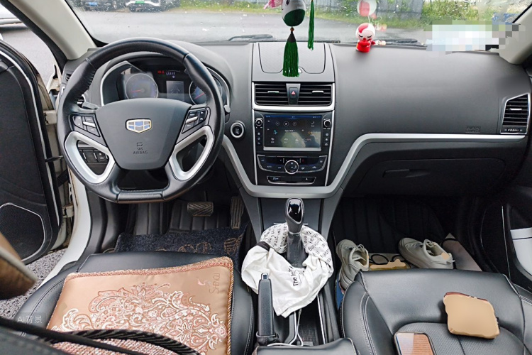 GEELY Emgrand 2016 #11 GEELY Emgrand 2016 car image #11