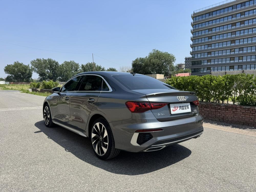 Audi A3 2023 immagine di auto #4