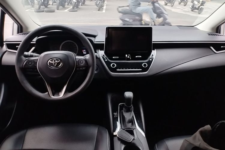Toyota Corolla 2021 car image #10