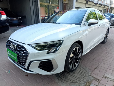 Audi A3 2026 immagine di auto 