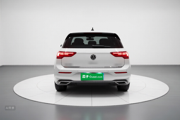 Volkswagen Golf 2022 car image #6