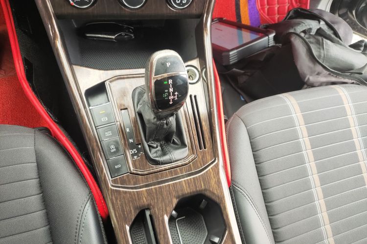 Volkswagen Lavida 2019 car image #14
