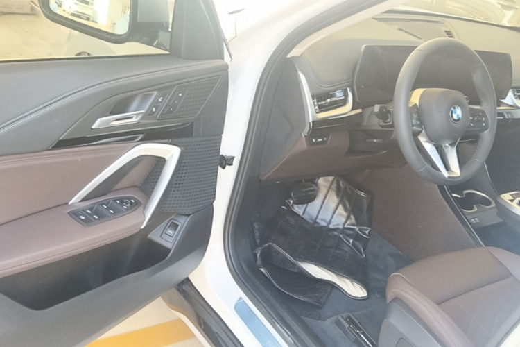 BMW X1 2024 #16 BMW X1 2024 car image #16