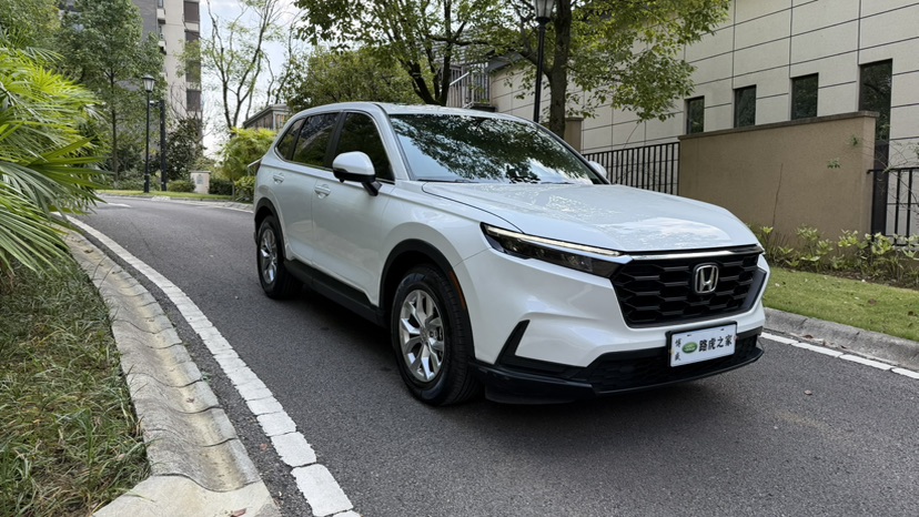 Honda CR-V 2025 car image #3