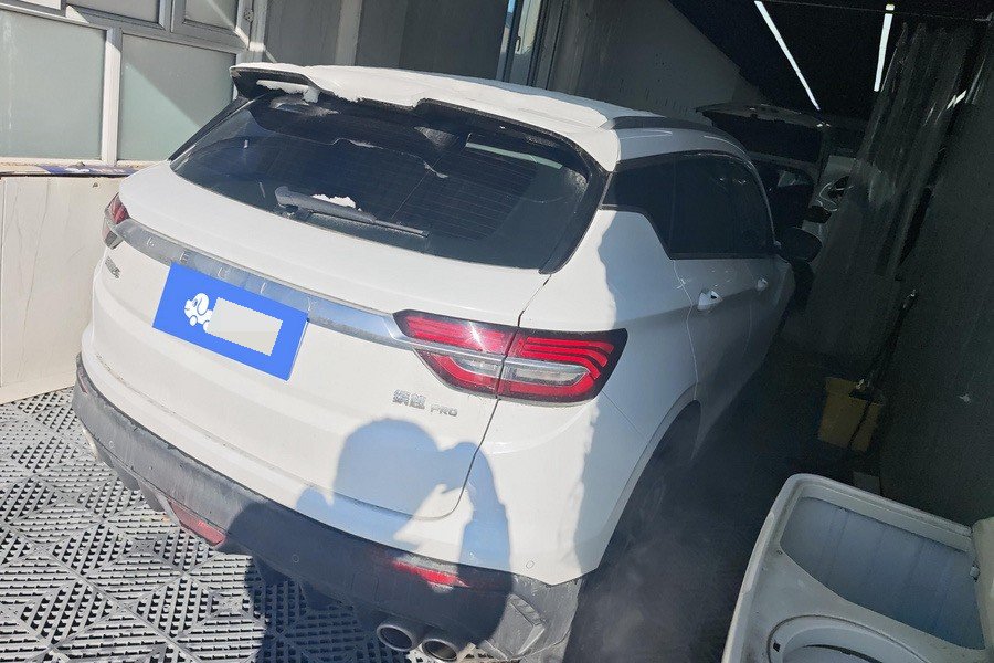 GEELY Coolray 2021 car image #2