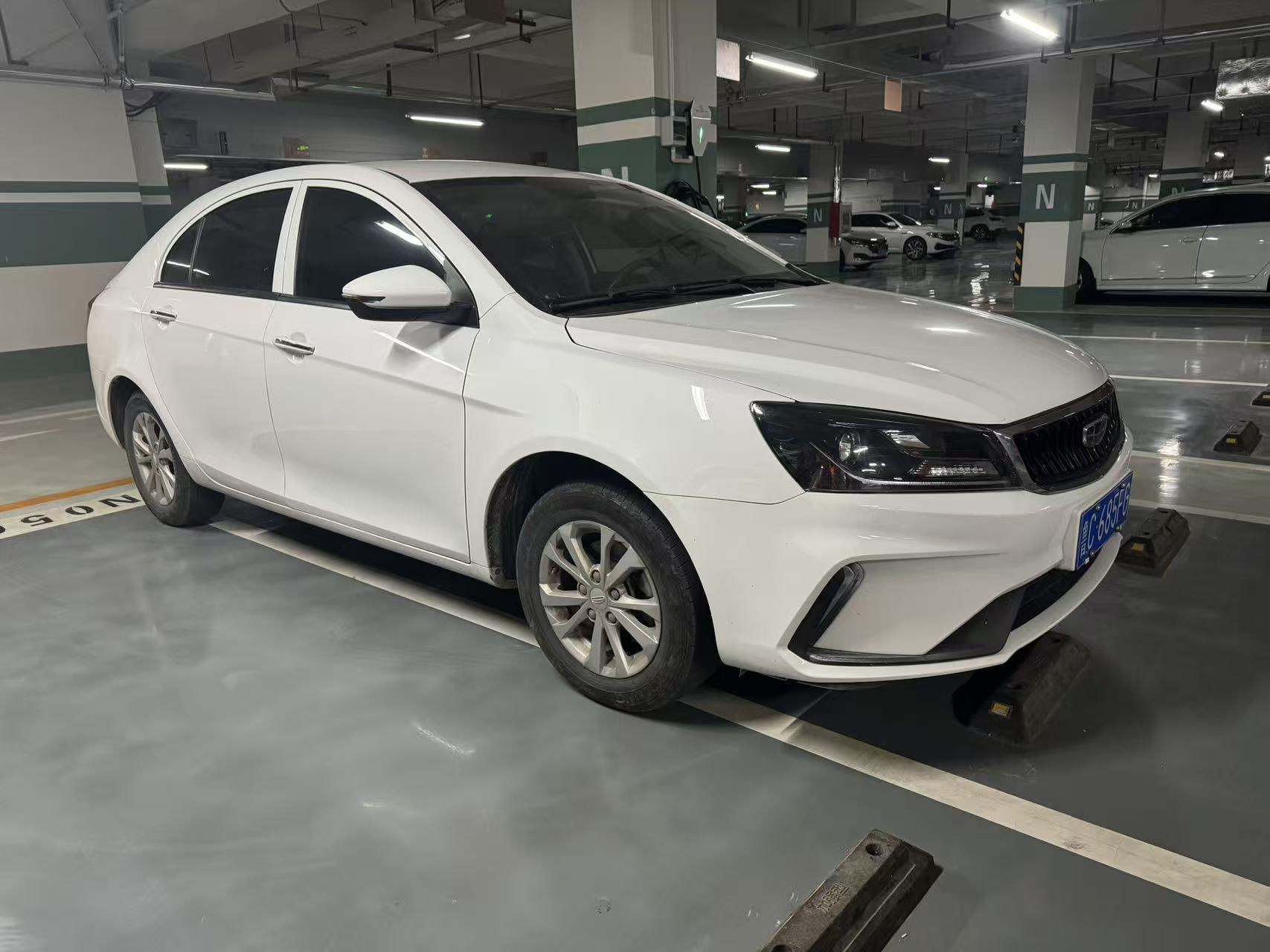 GEELY Emgrand 2021 صورة سيارة #5