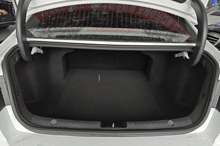 GEELY Emgrand GL 2019 car image #19