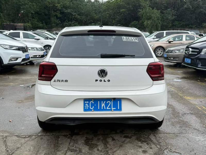 Volkswagen Polo 2019 car image #8