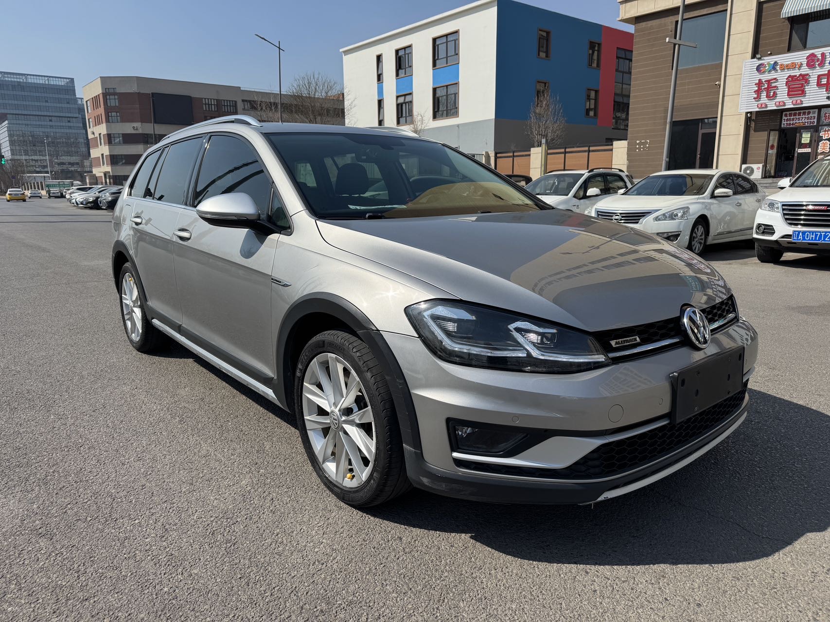 Volkswagen Golf (Imported) 2019 #2 Volkswagen Golf (Imported) 2019 car image #2