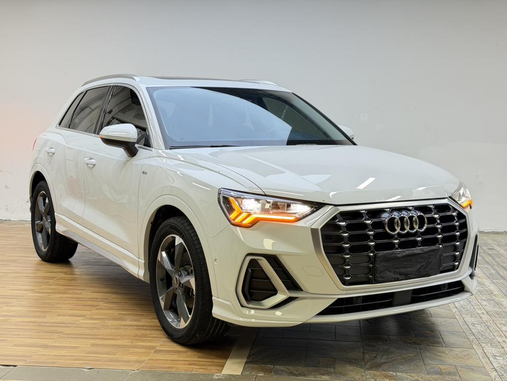 Audi Q3 2022 #3 Audi Q3 2022 car image #3
