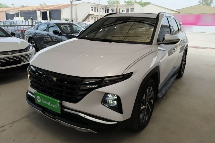 Hyundai Tucson 2023 car image #2