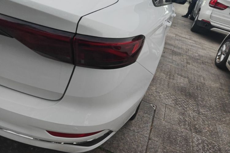 GEELY Emgrand 2025 car image #8