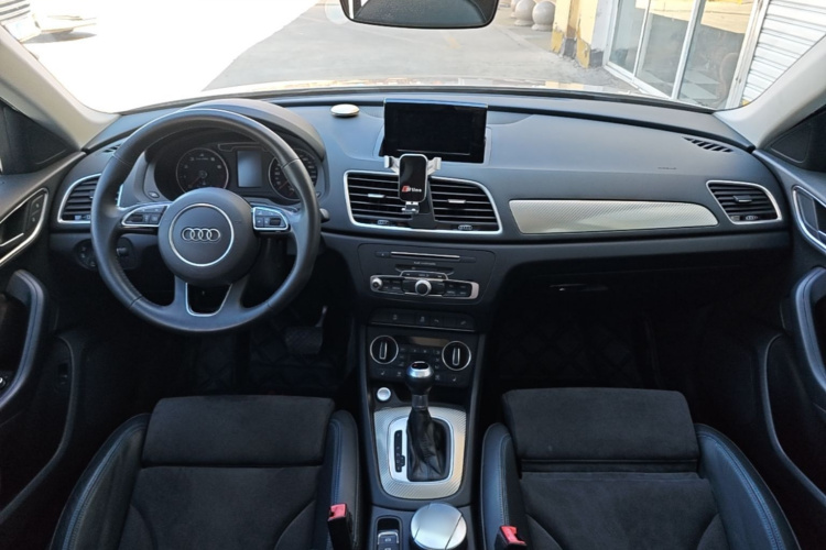 Audi Q3 2019 #10 Audi Q3 2019 imagen de coche #10