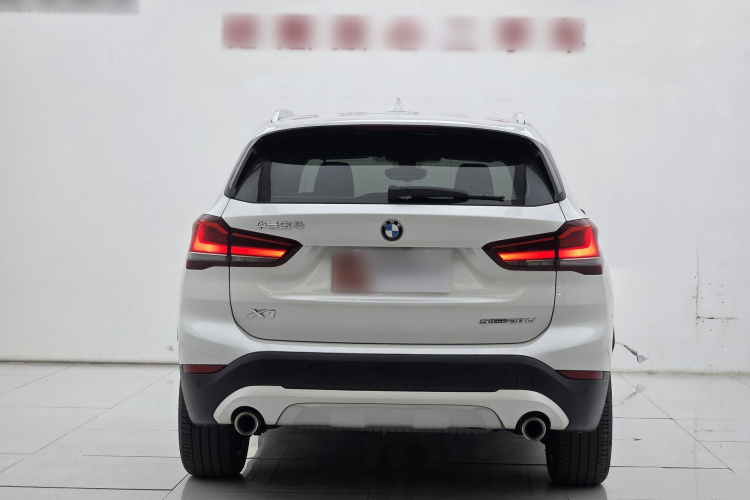 BMW X1 2022 car image #6