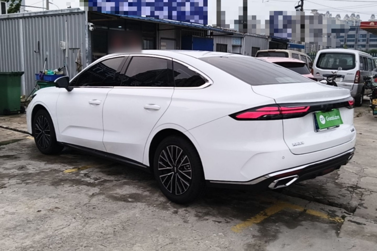 GEELY Emgrand 2026 #5 GEELY Emgrand 2026 car image #5