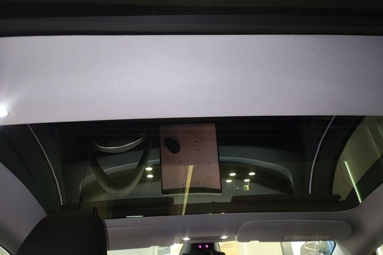 Tesla Model 3 2024 #20 Tesla Model 3 2024 car image #20