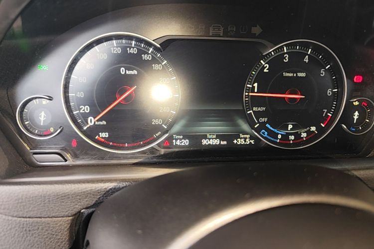 BMW 3 Series 2018 #12 BMW 3 Series 2018 car image #12