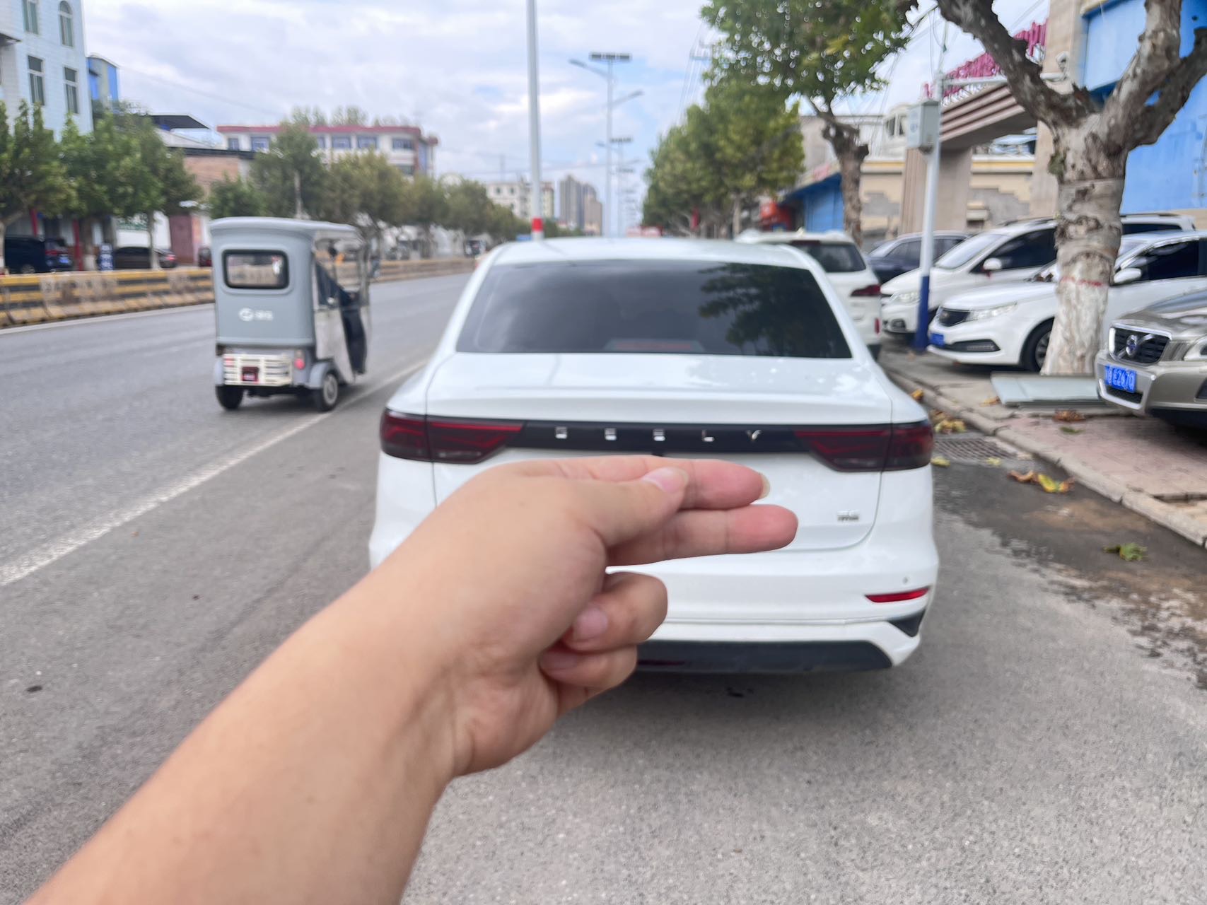 GEELY Emgrand 2023 #5 GEELY Emgrand 2023 imagen de coche #5