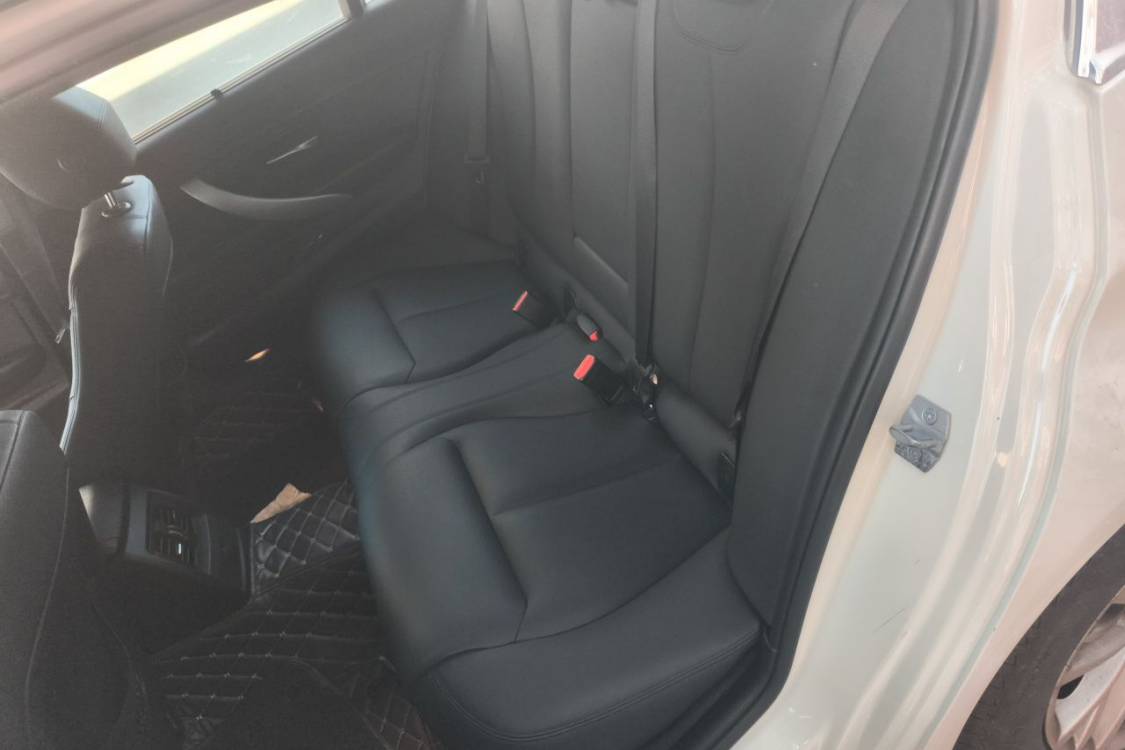 BMW 3 Series 2014 immagine di auto #19