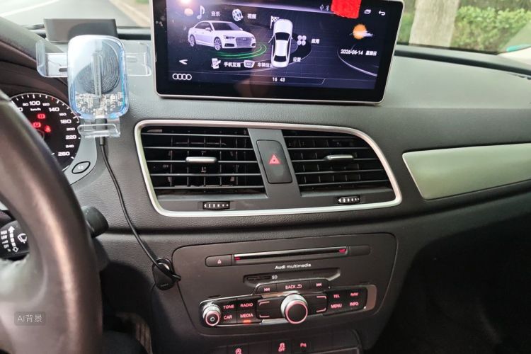 Audi Q3 2018 #15 Audi Q3 2018 car image #15