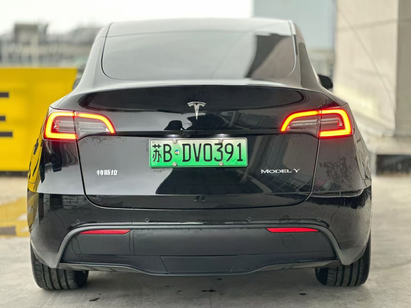 Tesla Model Y 2023 #7 Tesla Model Y 2023 image de voiture #7