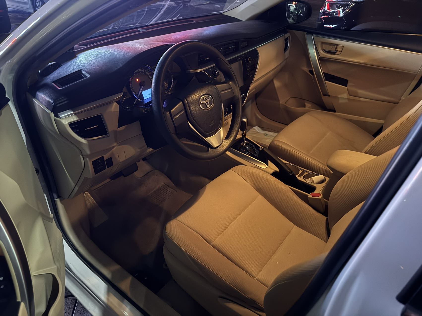 Toyota Corolla 2015 car image #3