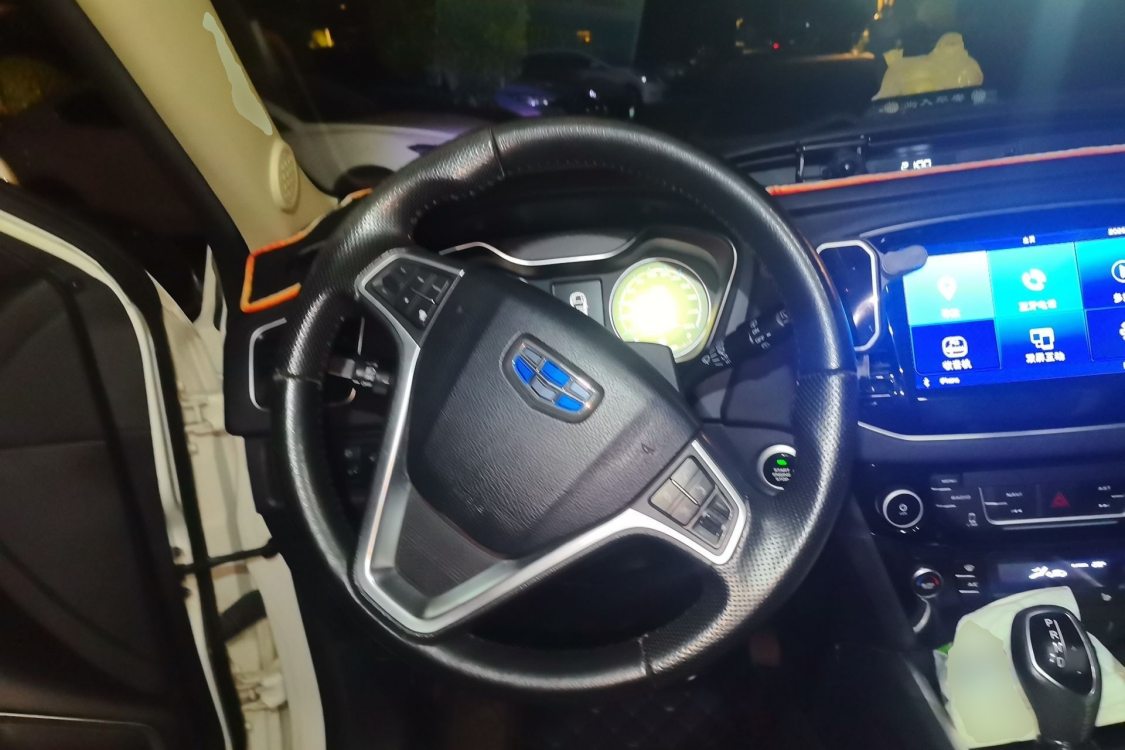 GEELY Vision X6 2017 car image #22