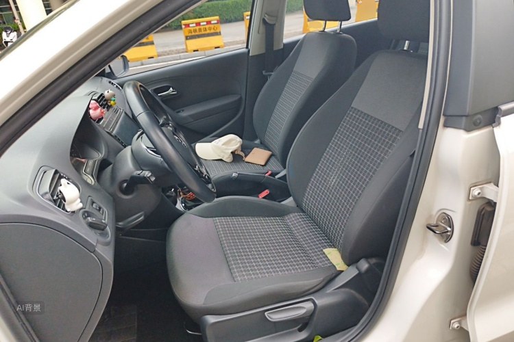 Volkswagen Polo 2016 #17 Volkswagen Polo 2016 car image #17