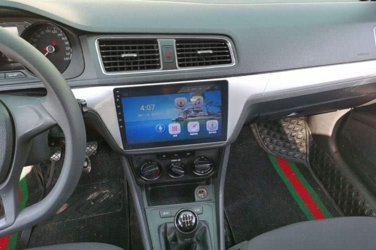 Volkswagen Lavida 2019 car image #13