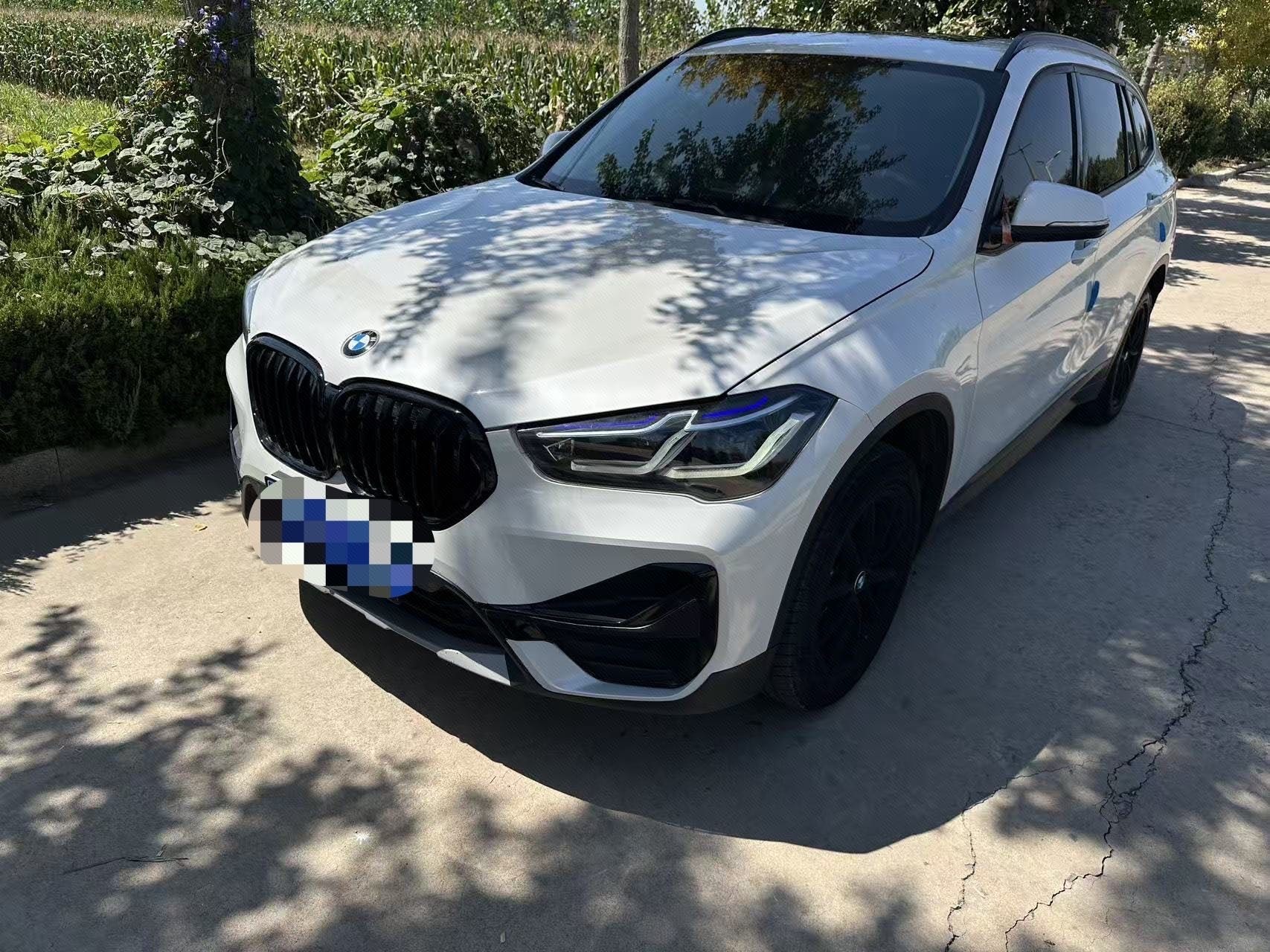 BMW X1 2016 BMW X1 2016 car image
