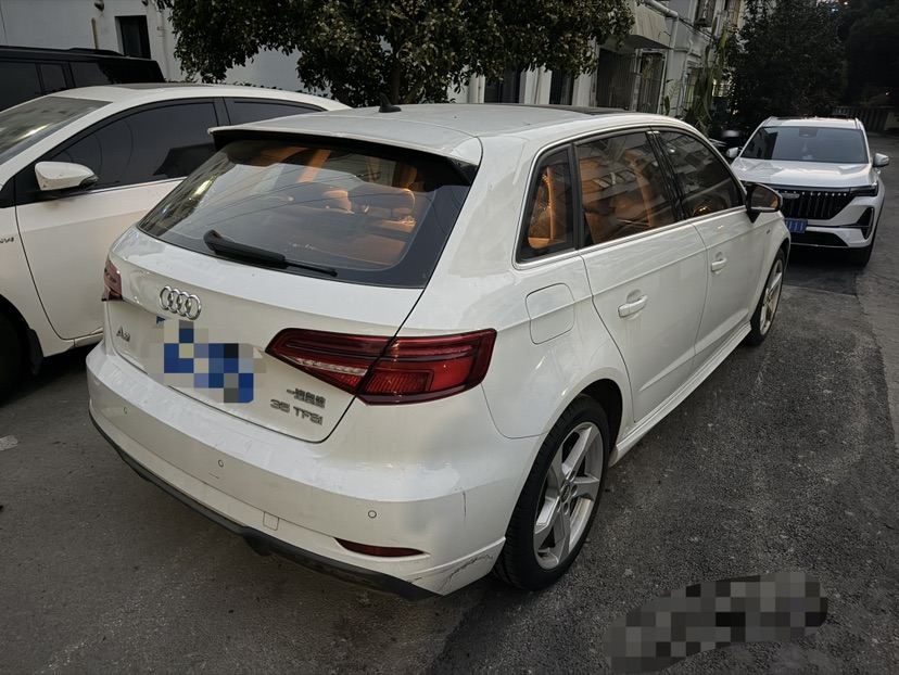 Audi A3 2019 car image #2