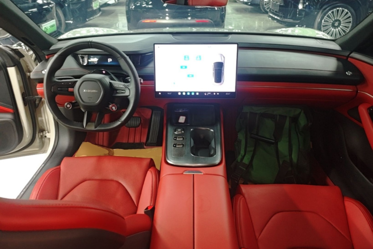 MI SU7 2024 immagine di auto #10