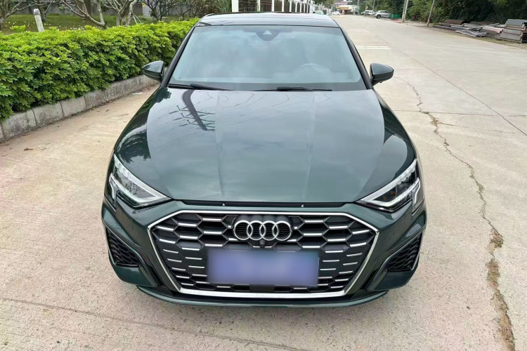 Audi A3 2021 car image #3