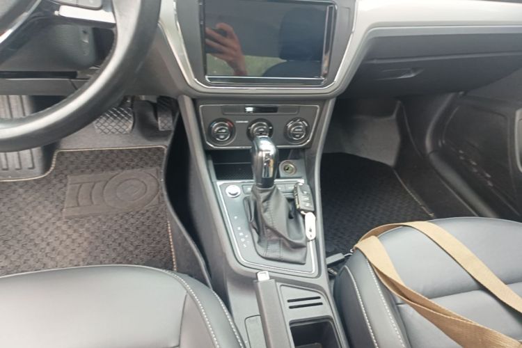 Volkswagen Lavida 2017 #14 Volkswagen Lavida 2017 car image #14
