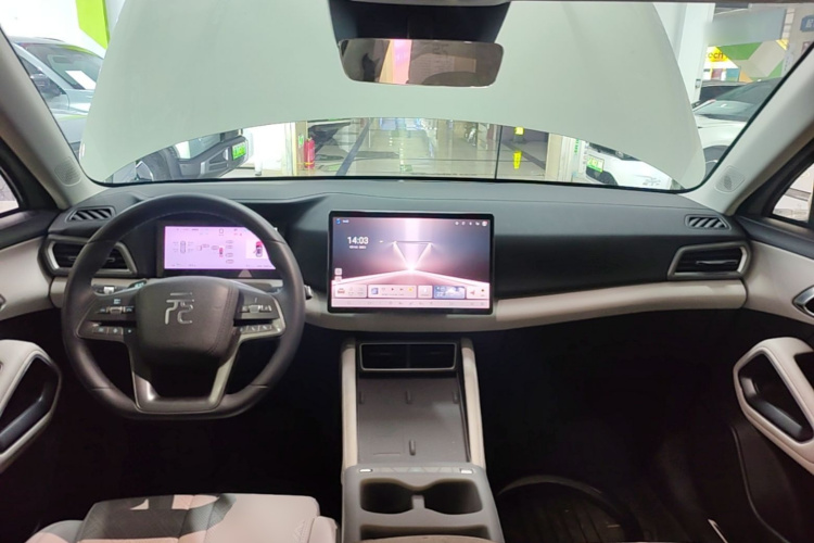 BYD YuanUP 2025 car image #11
