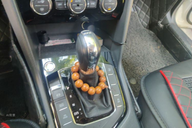 Volkswagen Tharu 2019 car image #16