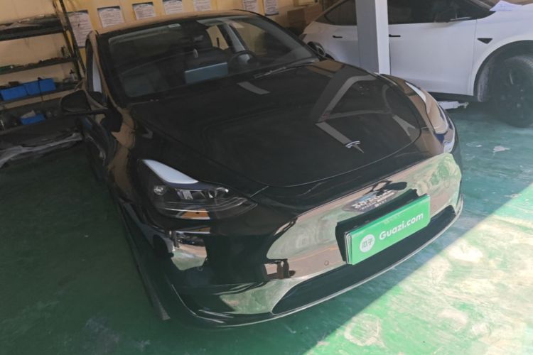 Tesla Model Y 2022 #4 Tesla Model Y 2022 car image #4