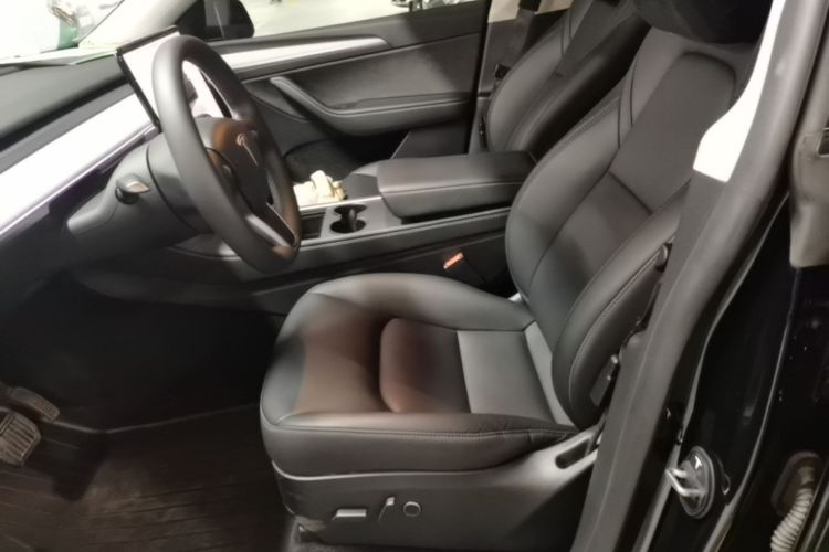 Tesla Model Y 2023 #15 Tesla Model Y 2023 صورة سيارة #15