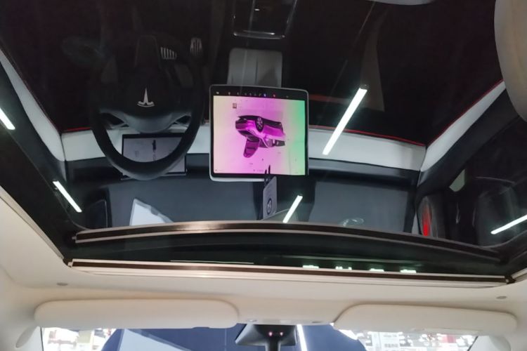 Tesla Model Y 2022 #18 Tesla Model Y 2022 car image #18