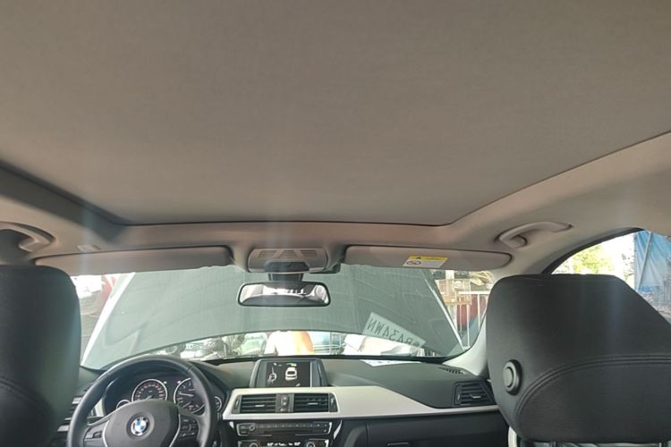 BMW 3 Series GT 2017 #20 BMW 3 Series GT 2017 car image #20