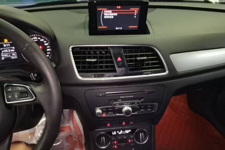 Audi Q3 2017 #13 Audi Q3 2017 car image #13