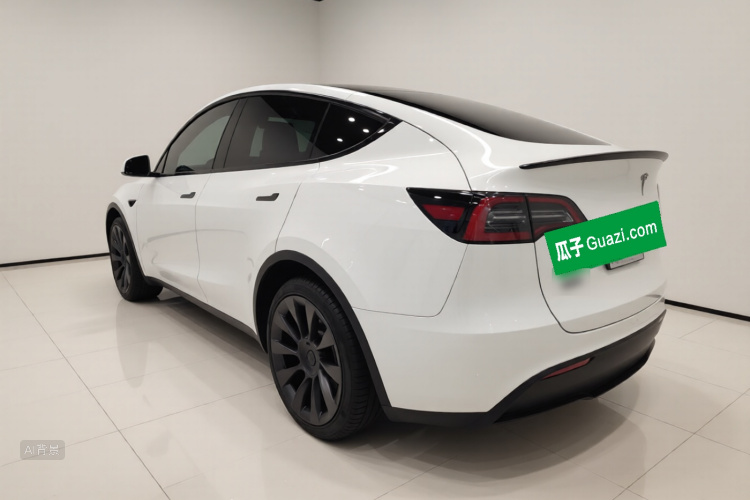 Tesla Model Y 2022 #5 Tesla Model Y 2022 car image #5