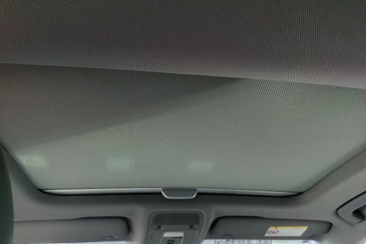 Audi A3 2019 car image #18